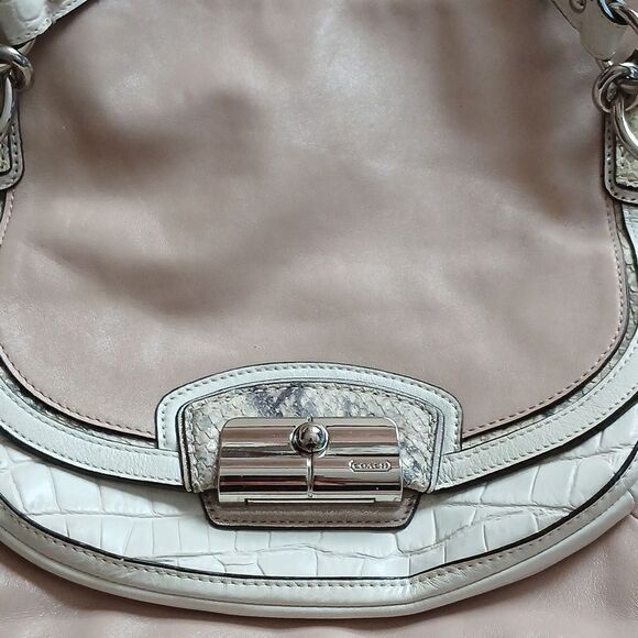 Coach   - Picture 2 of 9